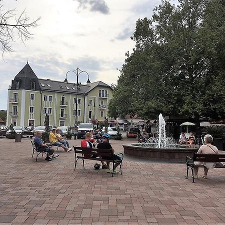 Tulipan Apartman Balatonalmádi Extérieur photo