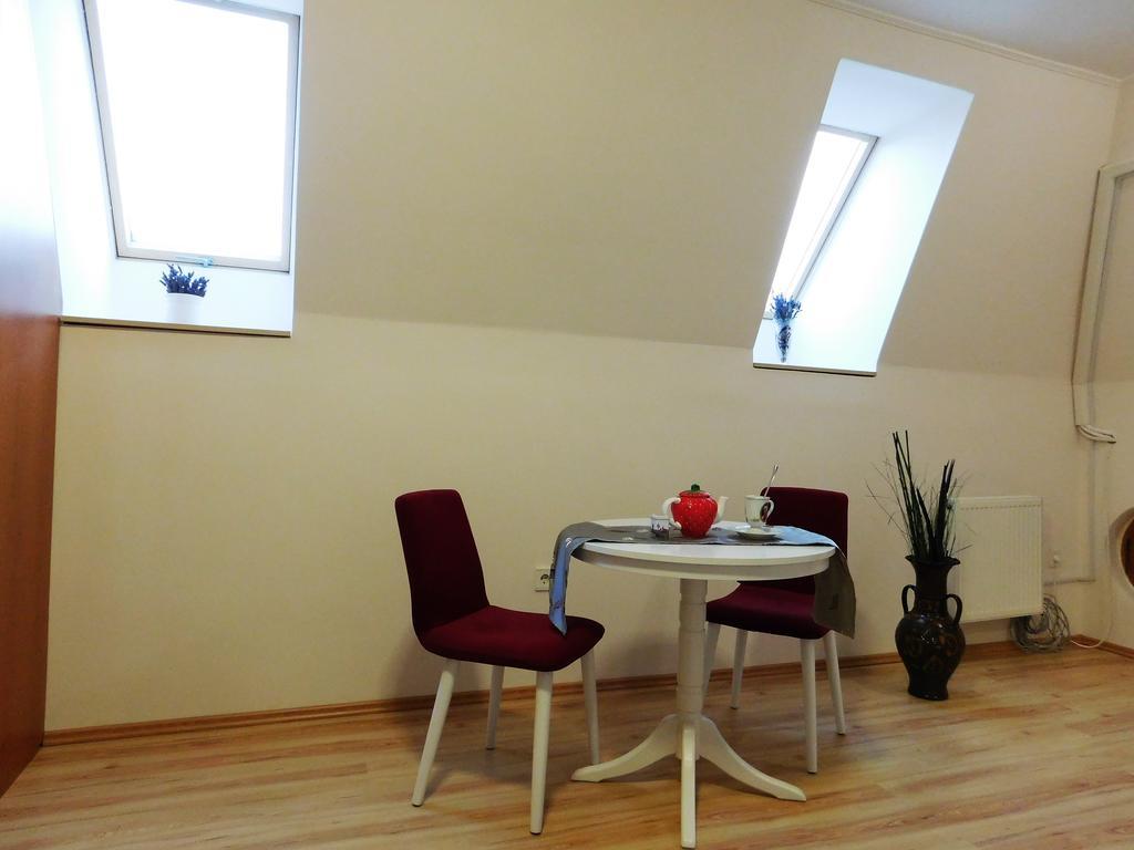 Tulipan Apartman Balatonalmádi Extérieur photo
